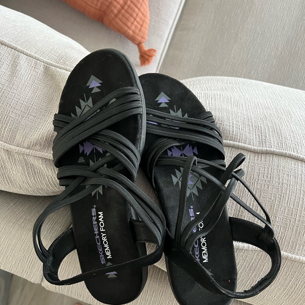 Skechers